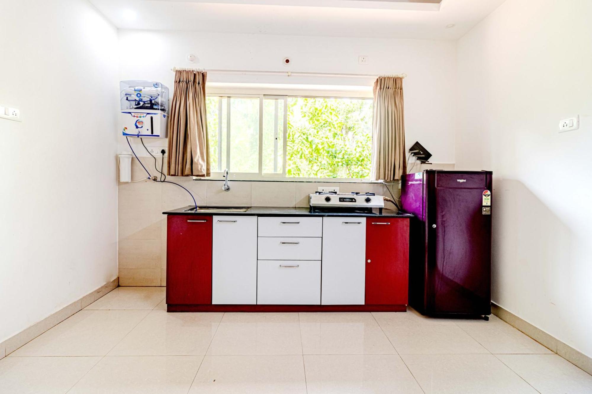 4Bhk Sparkling Apartment Near Beach Pool & Bar 2Bhkx2 Vagator Bagian luar foto