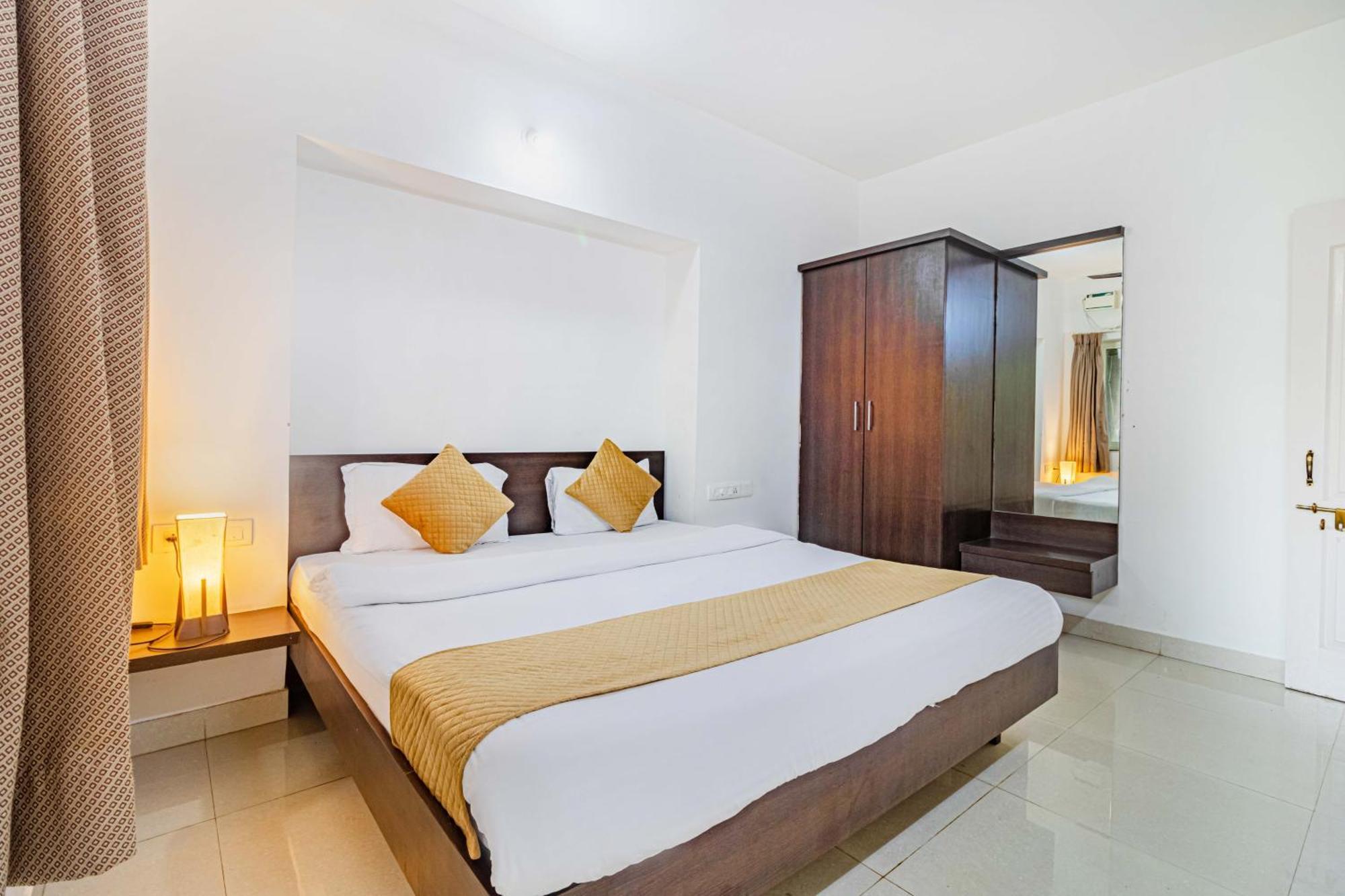 4Bhk Sparkling Apartment Near Beach Pool & Bar 2Bhkx2 Vagator Bagian luar foto